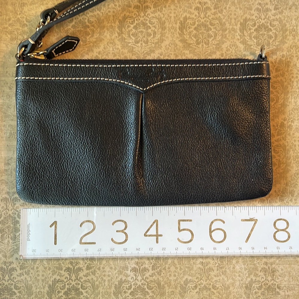 Dooney & Bourke Black Pebbled Leather Wristlet - Picture 6 of 7